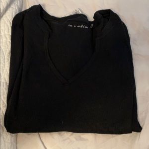 Black ribbed long sleeve V-neck tee
